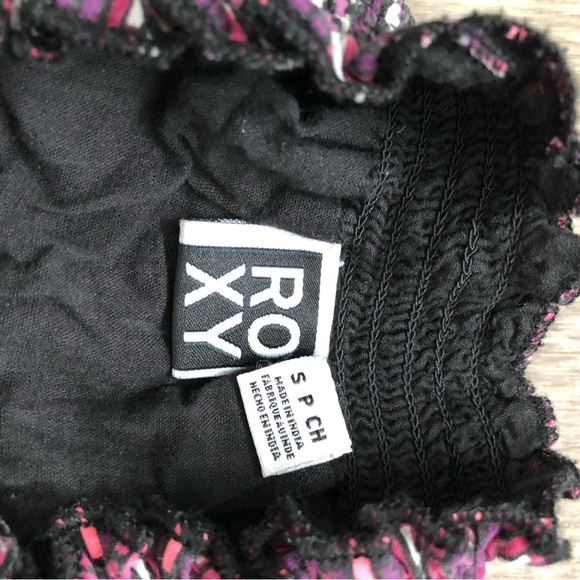 Woman’s Roxy brand strapless sundress - Picture 3 of 3